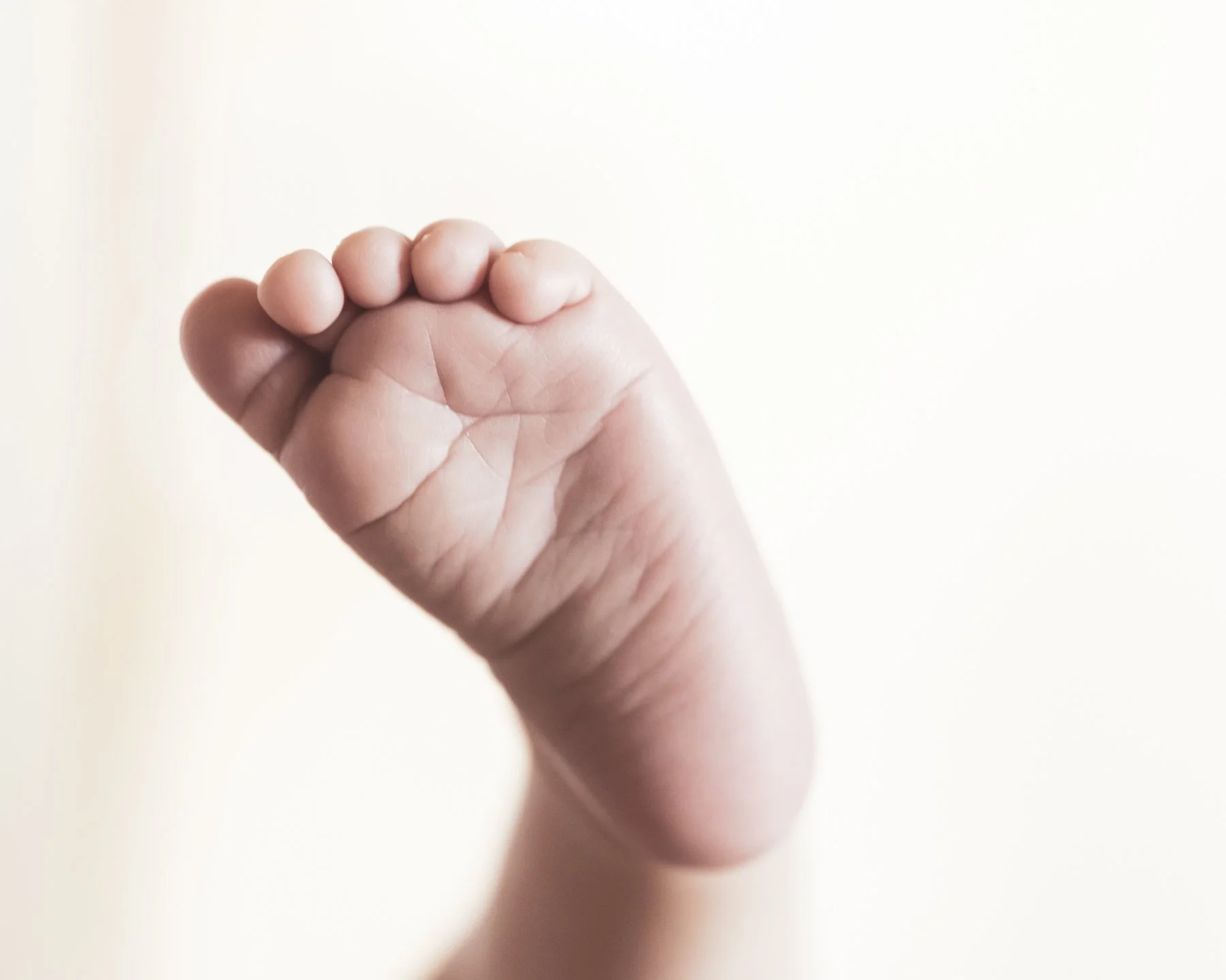 irene_rapp_luis_newborn.jpg