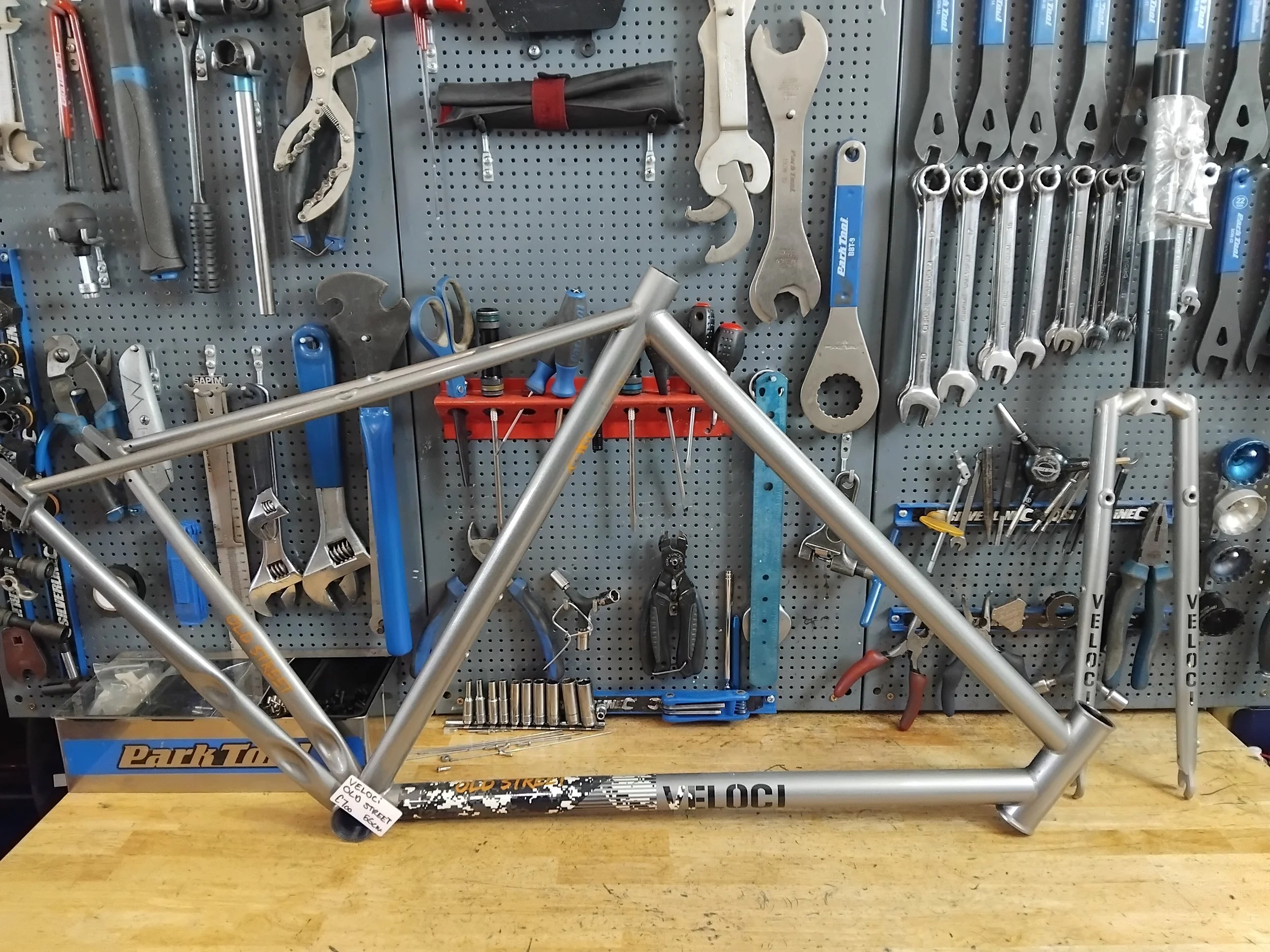 Veloci Old Street 55cm