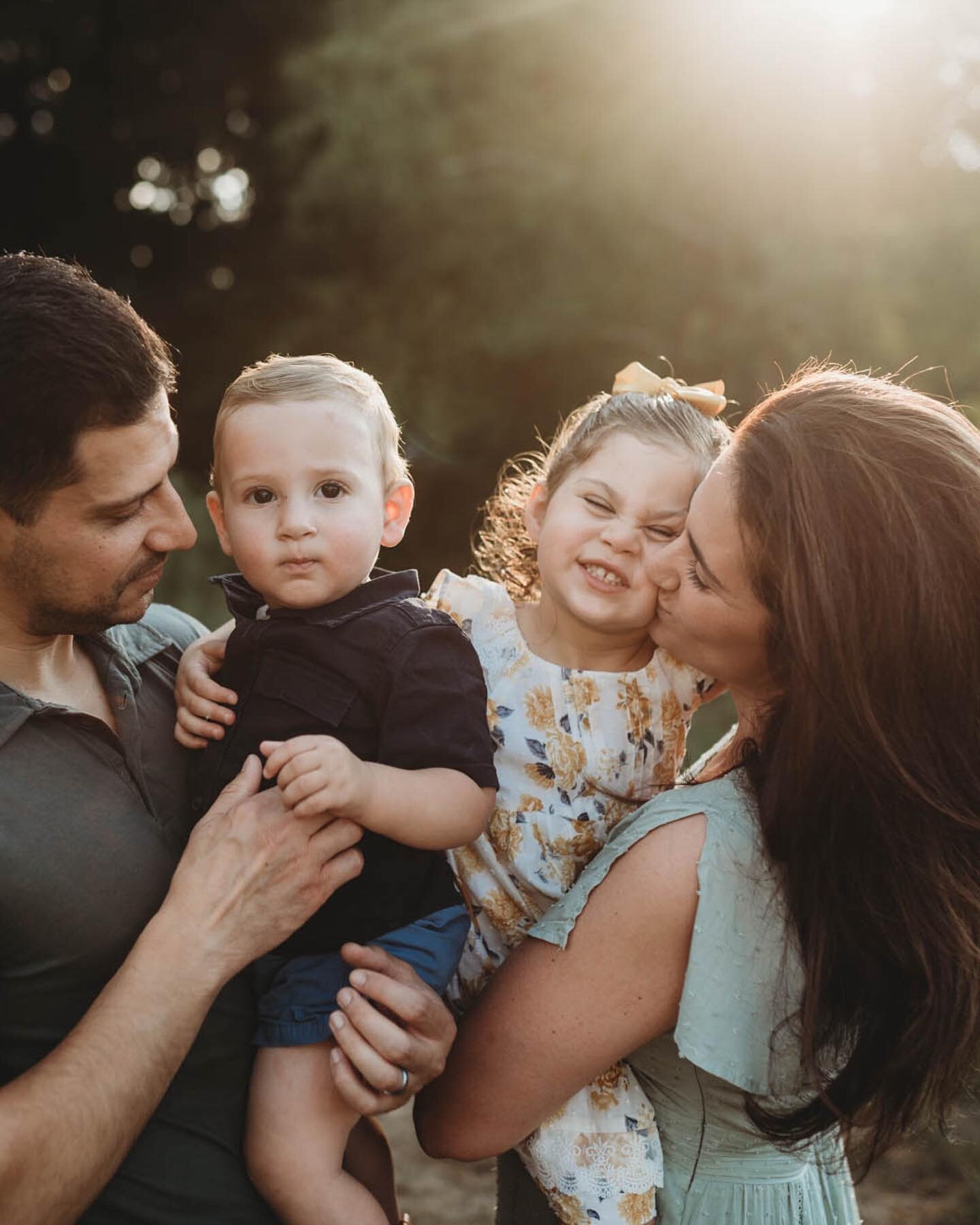I&rsquo;m in LOVE with this family&rsquo;s gallery, and I haven&rsquo;t even finished editing yet!

#jwbrownphotography⠀ #lifestylefamilyphotography #lifestylephotography #lifestylephotographywithkids #ctfamilyphotographer #ctfamilyphotography #summe