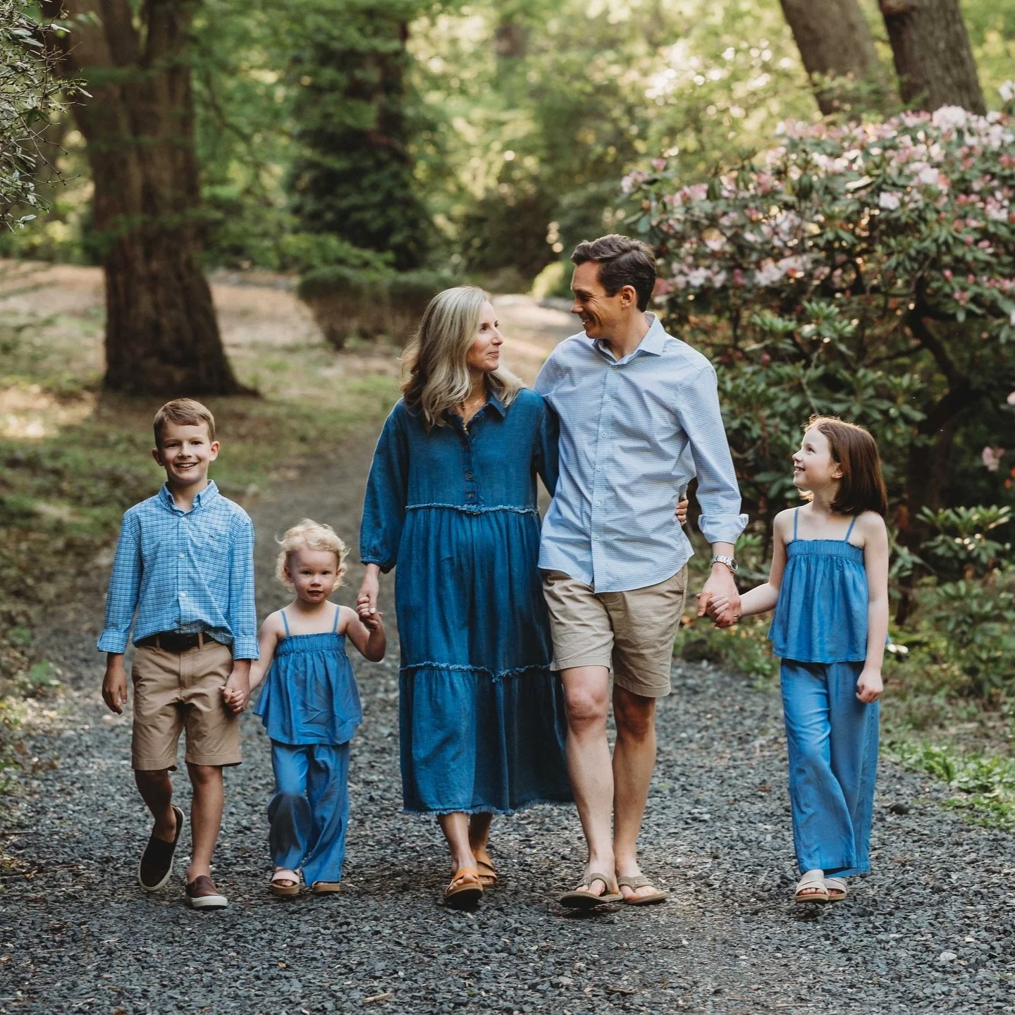 Just ONE spot left for next week&rsquo;s Spring Minis! 

Grab it while you can! These florals do NOT last 😩.

DM me for a link to more info.