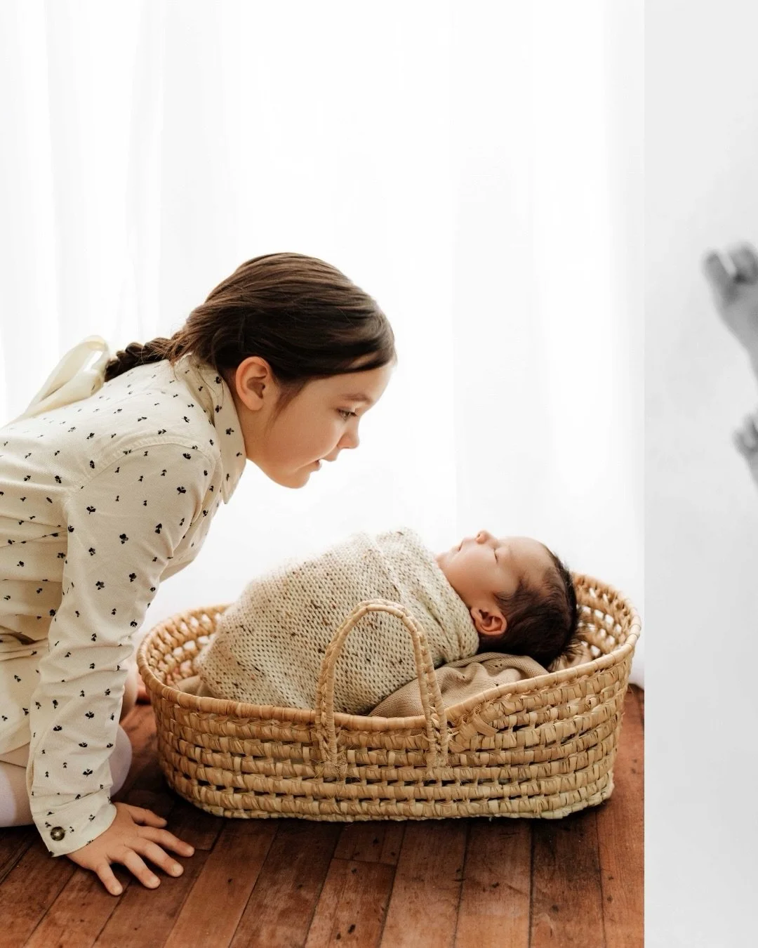 There are few things more meaningful to me than photographing a first baby, and then the next. 🩷💙

I had the privilege of photographing this family&rsquo;s big sister years ago, when I was just starting out in newborn photography. 

Six years later