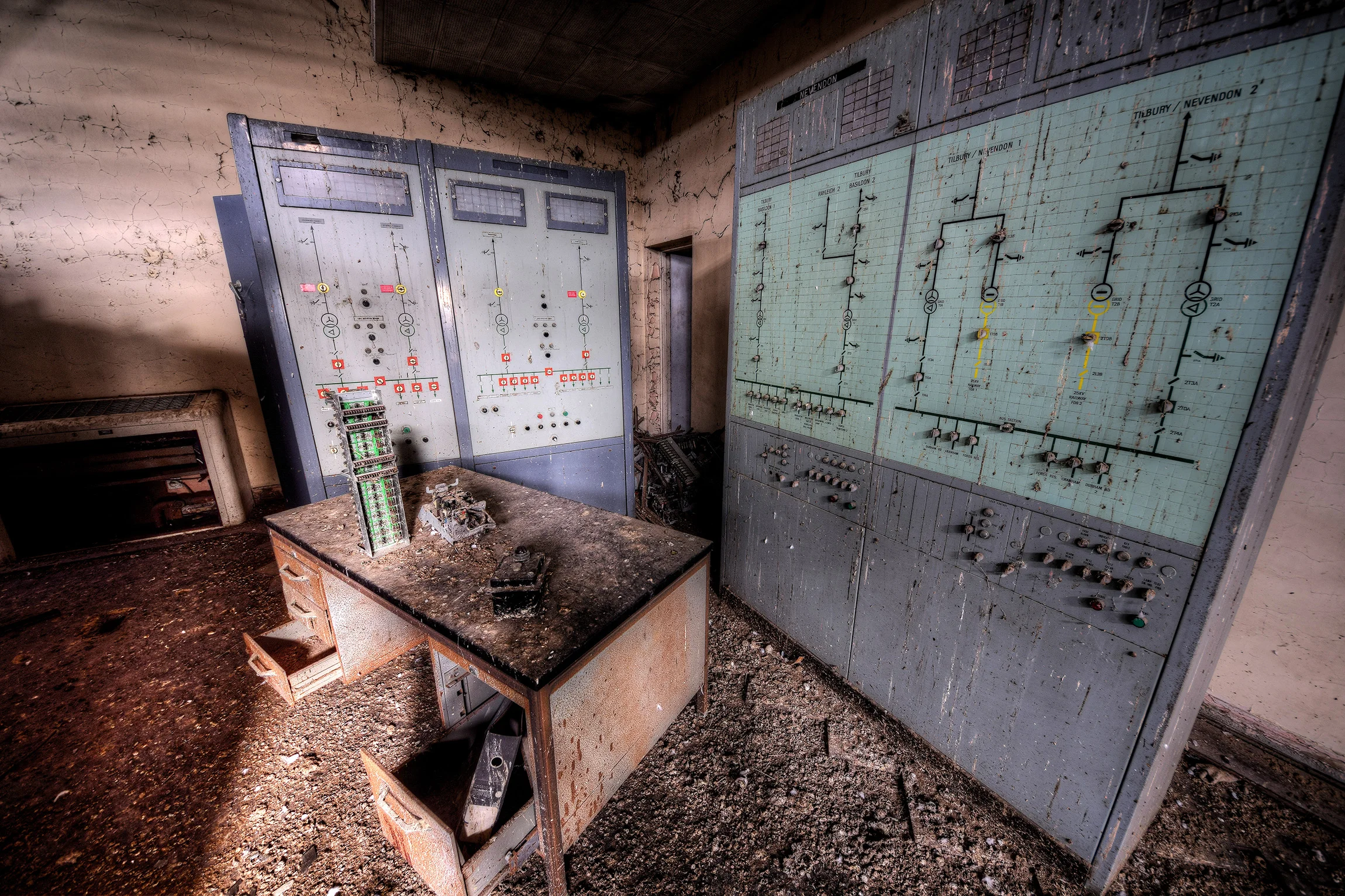 TPS-Control Room0034.jpg