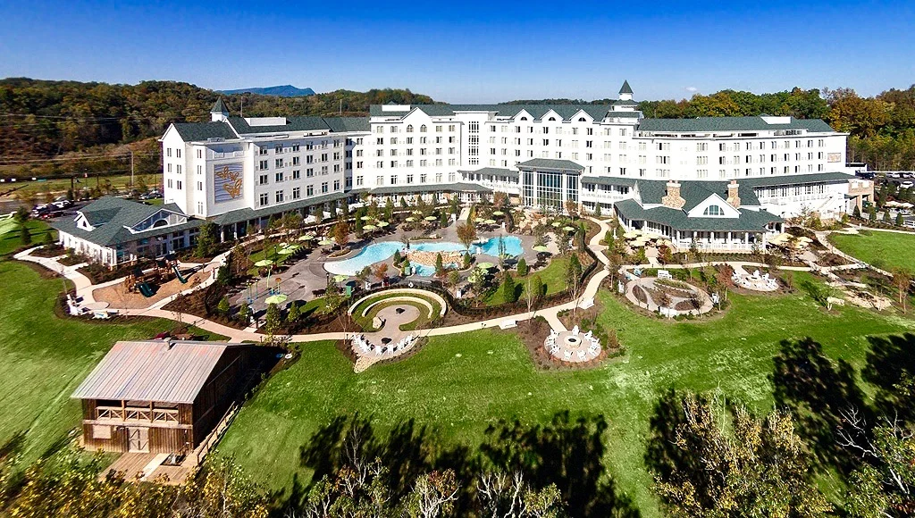 DreamMore Resort.jpg