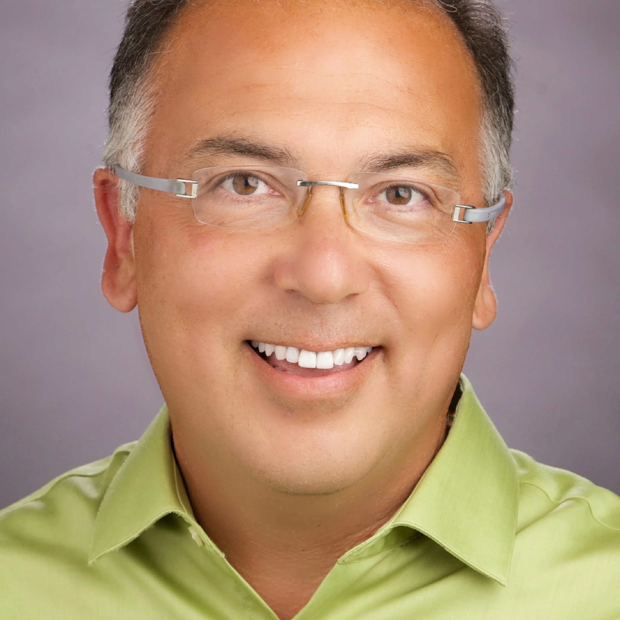 ESPARZA BIO PHOTO SQUARE.jpg