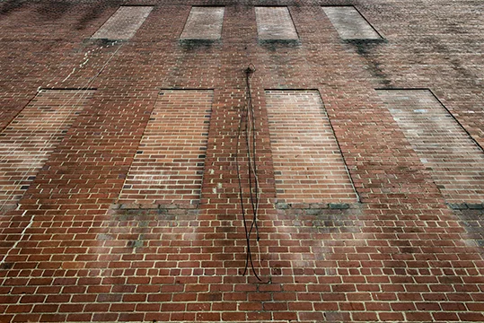 BrickDiscontected.jpg