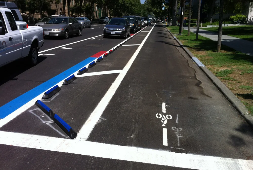 4th-Street-Protected-Bike-Lanes.jpg