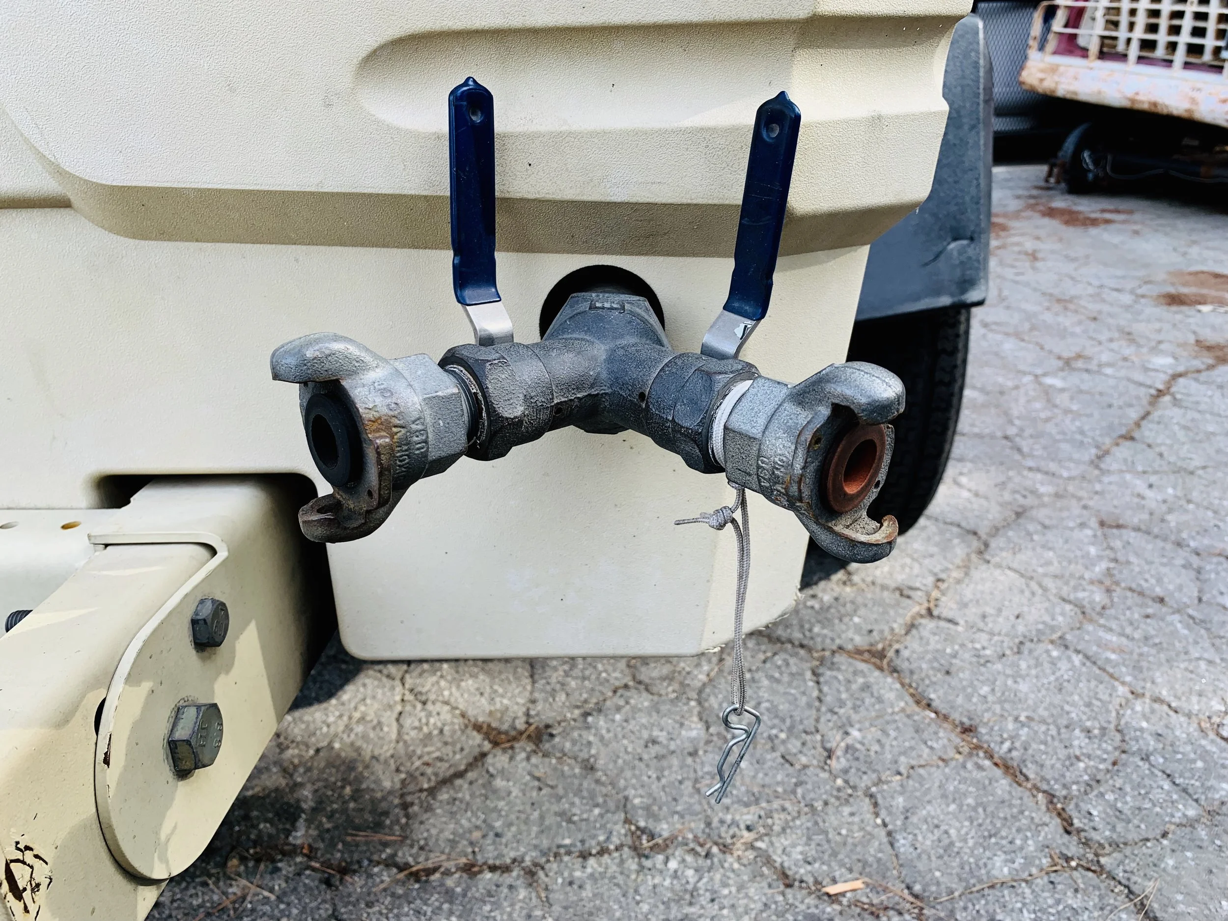 185 Compressor Fittings.jpg