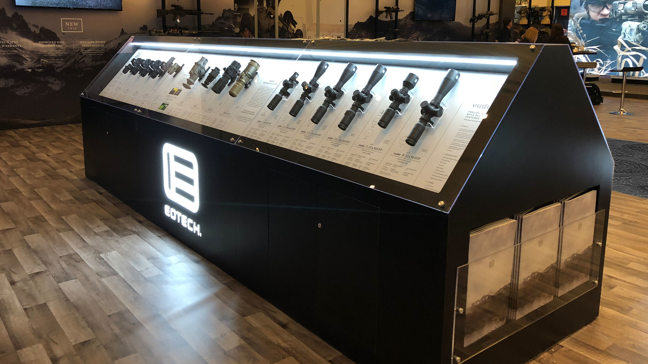 EOTECH_Booth_02.jpg