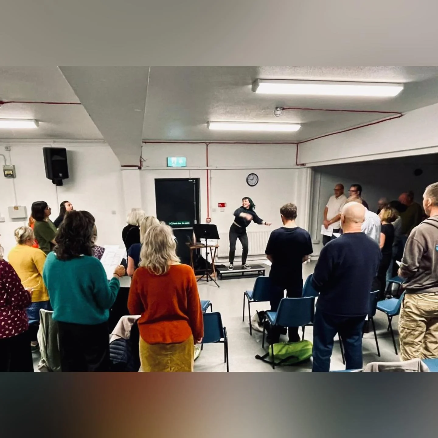 We had such a wonderful second taster session in Shoreham last night… and if you missed out, there’s one last opportunity to join us next Monday! 🥁 🎉 
As this is a brand new pop choir, we are building it from the ground up, and lookin