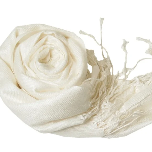 pashmina branca no atacado branco barata casamento.jpeg
