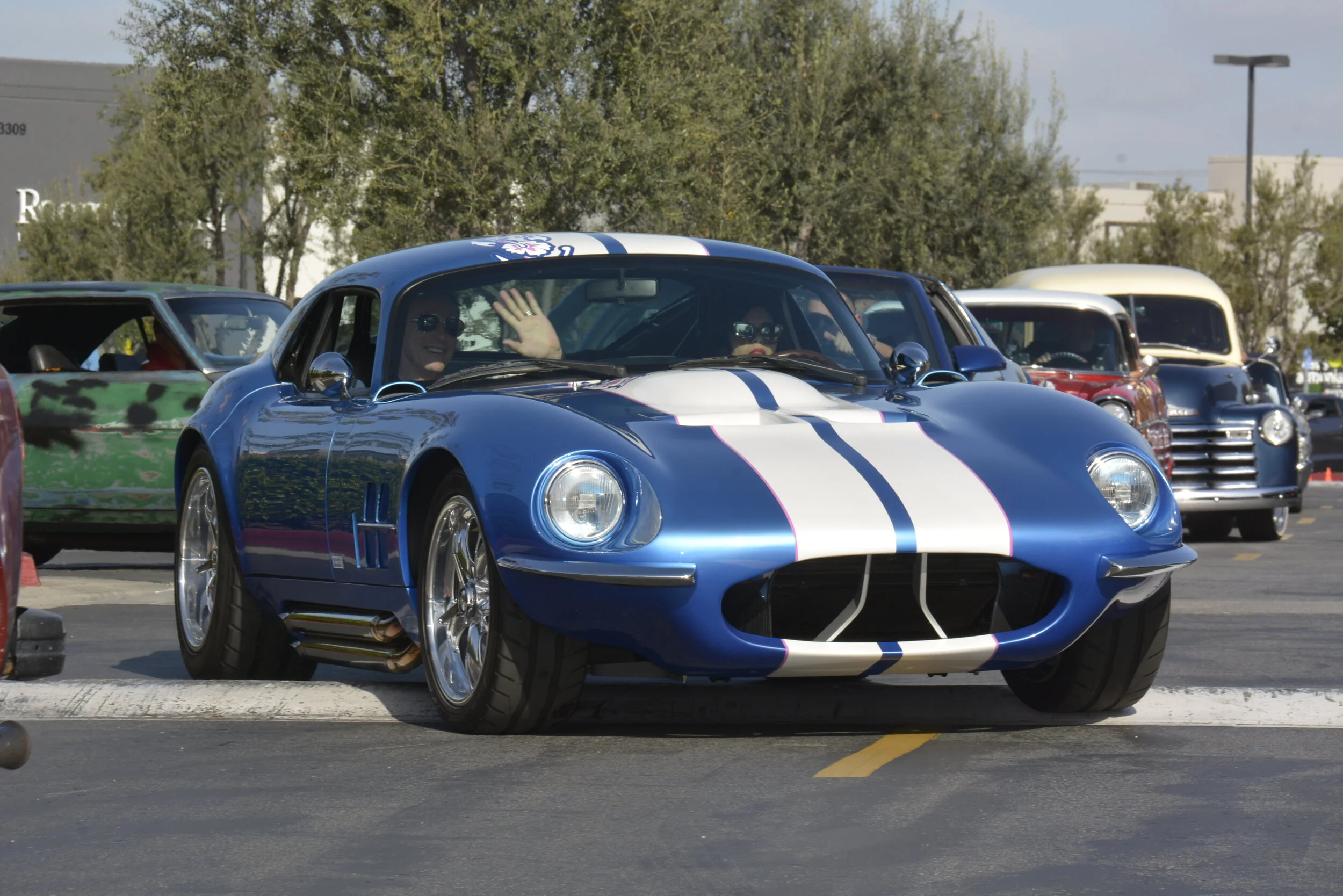 QC13-4-76.JPG