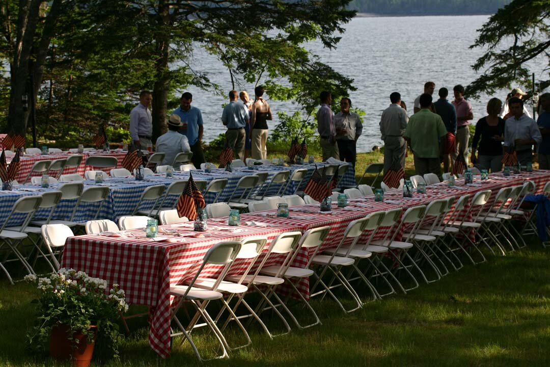 lobster_picnic_in_cathedral_fiels_2143.jpg