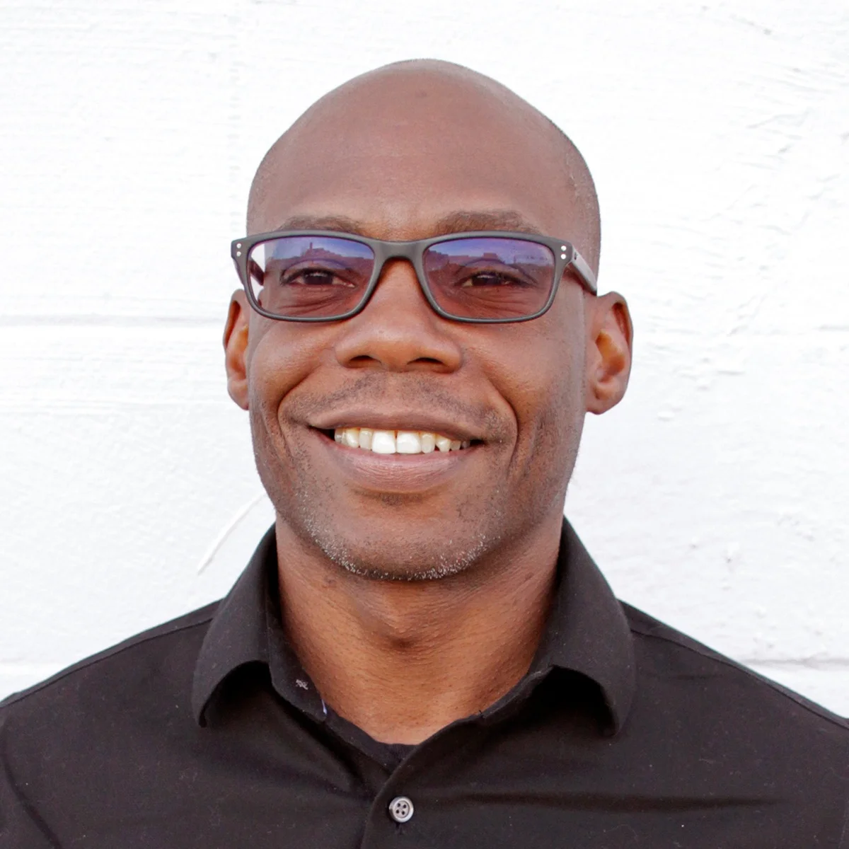 Yorel F. Lashley Projects: Arts Collab Yorel’s desire to study West African traditional music led him to the Kankouran West African Dance Company in Washington, DC to learn from Master Drummer Medoune “Dame” Yacine Gueye, and Master Dancer/Artistic Director Assane Konte becoming a senior drummer with the company in 1998. His desire to master Afro-Cuban percussion led to study with Jorge Delgado at the Harbor Conservatory for the performing arts in Spanish Harlem. Yorel performed as a percussionist in New York and abroad and also led his own 10 piece NYC-based band, Melee, serving as a resident band at the Nuyorican Poet’s Café. He is a founding member of the Handphibians of Madison, WI. In 2000, Yorel founded Drum Power Inc. (www.mydrumpower.com), a youth leadership program that uses learning West African Traditional, Afro-Brazilian and Afro-Cuban percussion to help young people practice life skills—discipline, community and leadership. To date Drum Power has supported more than 3,800 young people from New York City and Madison, Wisconsin. Academically, his research centers on youth empowerment teaching to better understand, develop and support student self-efficacy.