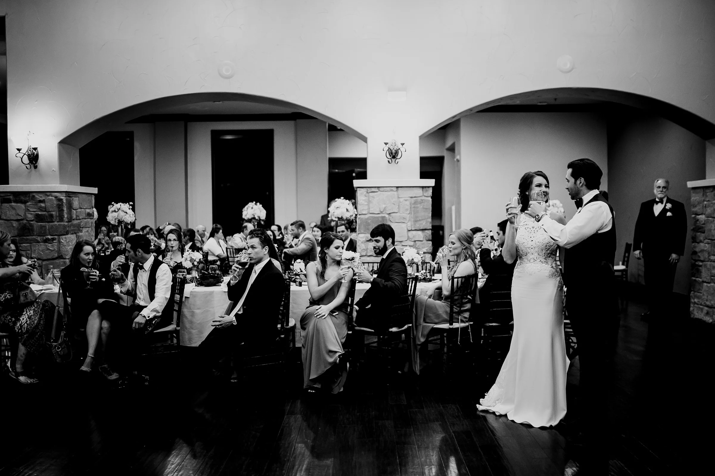Nick & Courtney-web-103IMG_0386.jpg