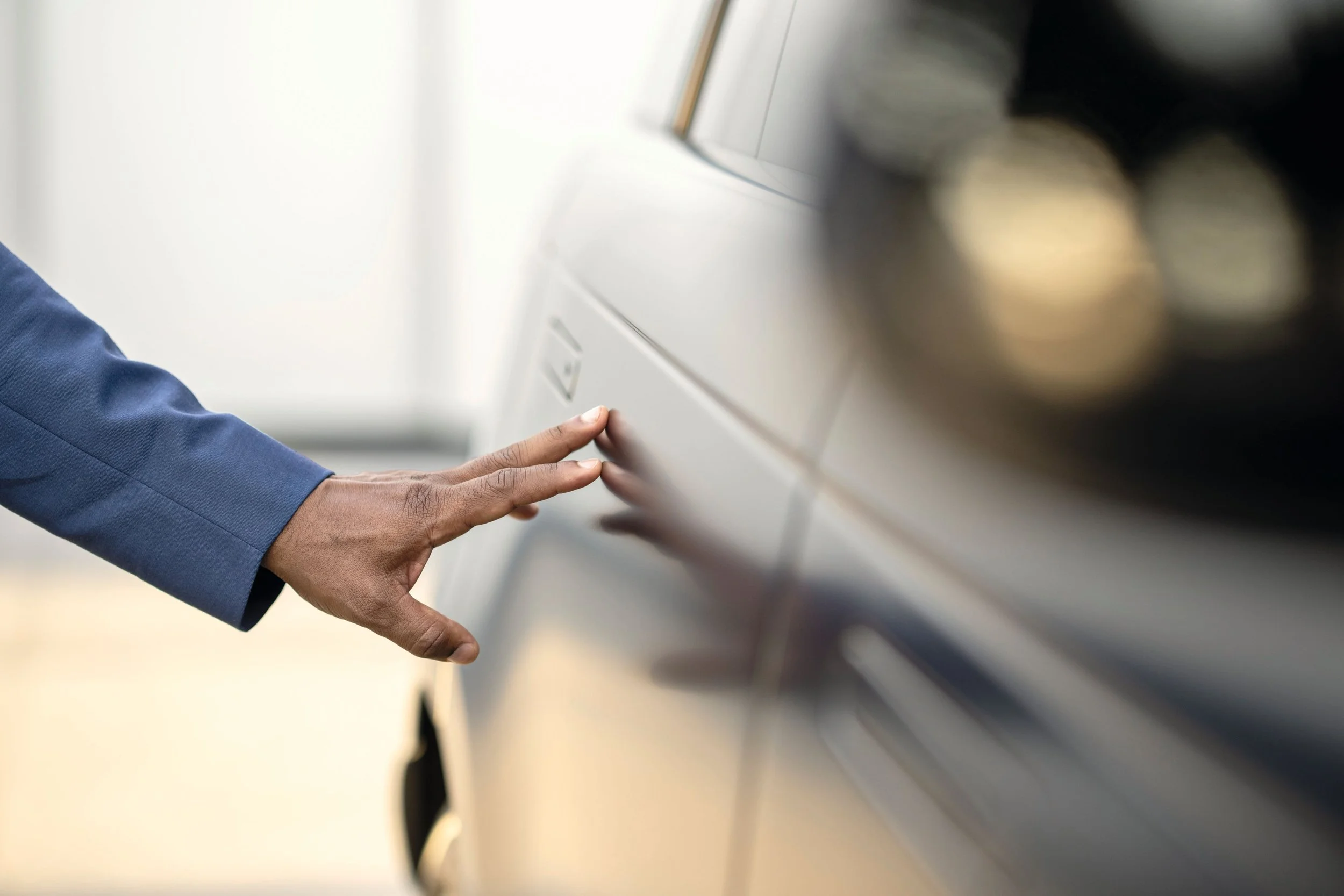 IOM23_RANGE_ROVER_ANDREW_MUSEUM_LINES_1542_SR1 2.jpeg