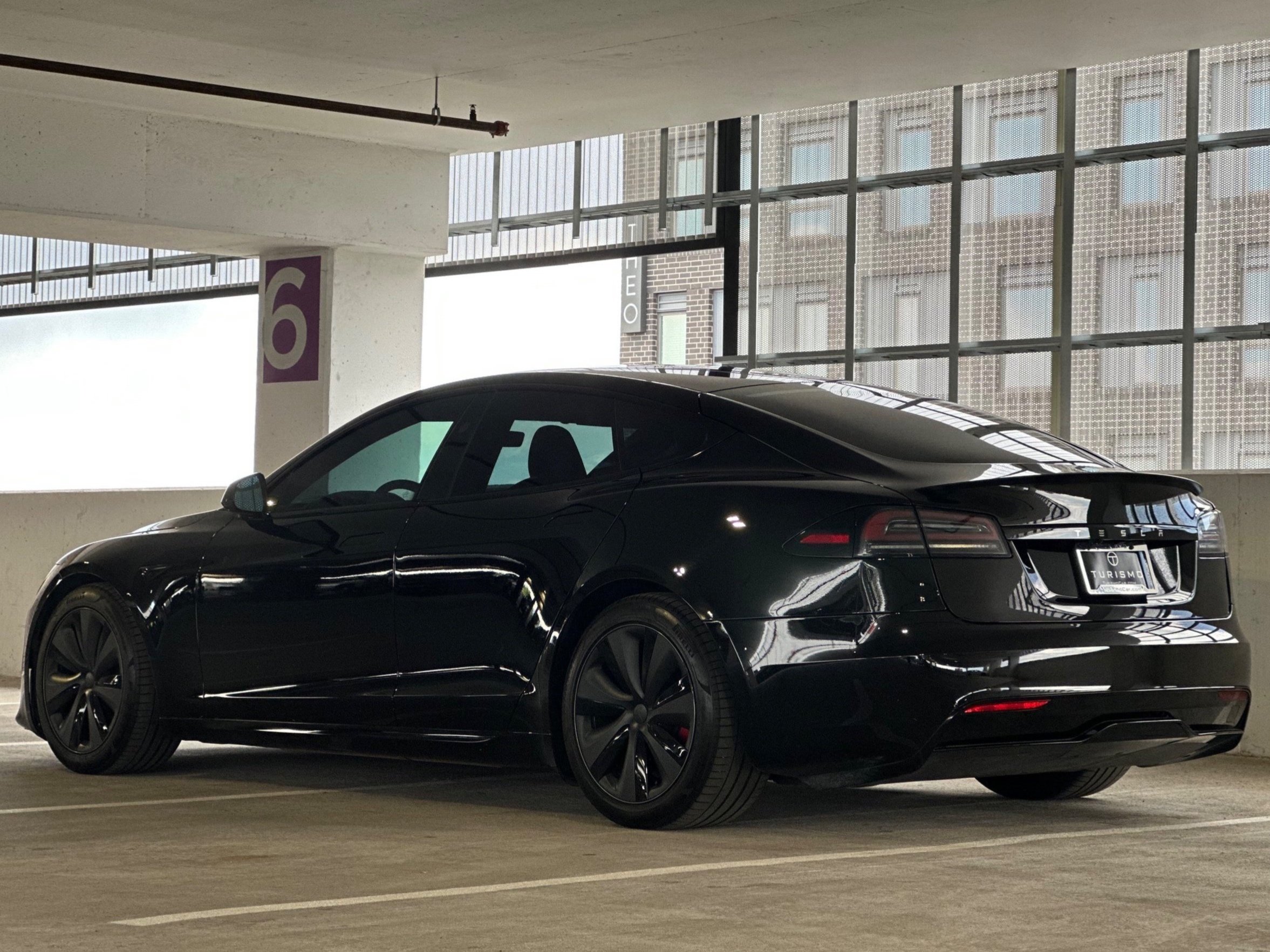 2023 Tesla Model S Plaid
