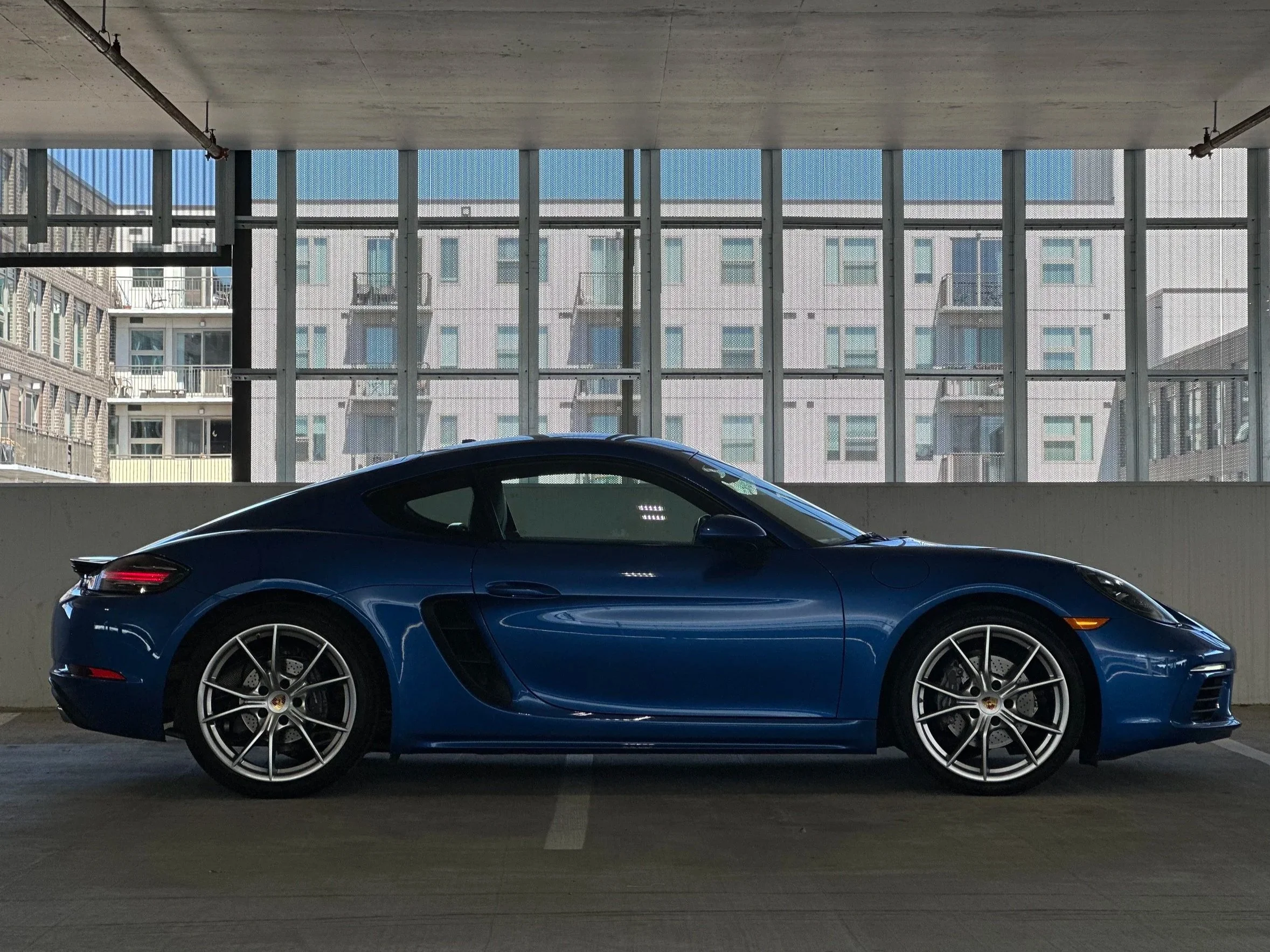 Porsche 718 Cayman S