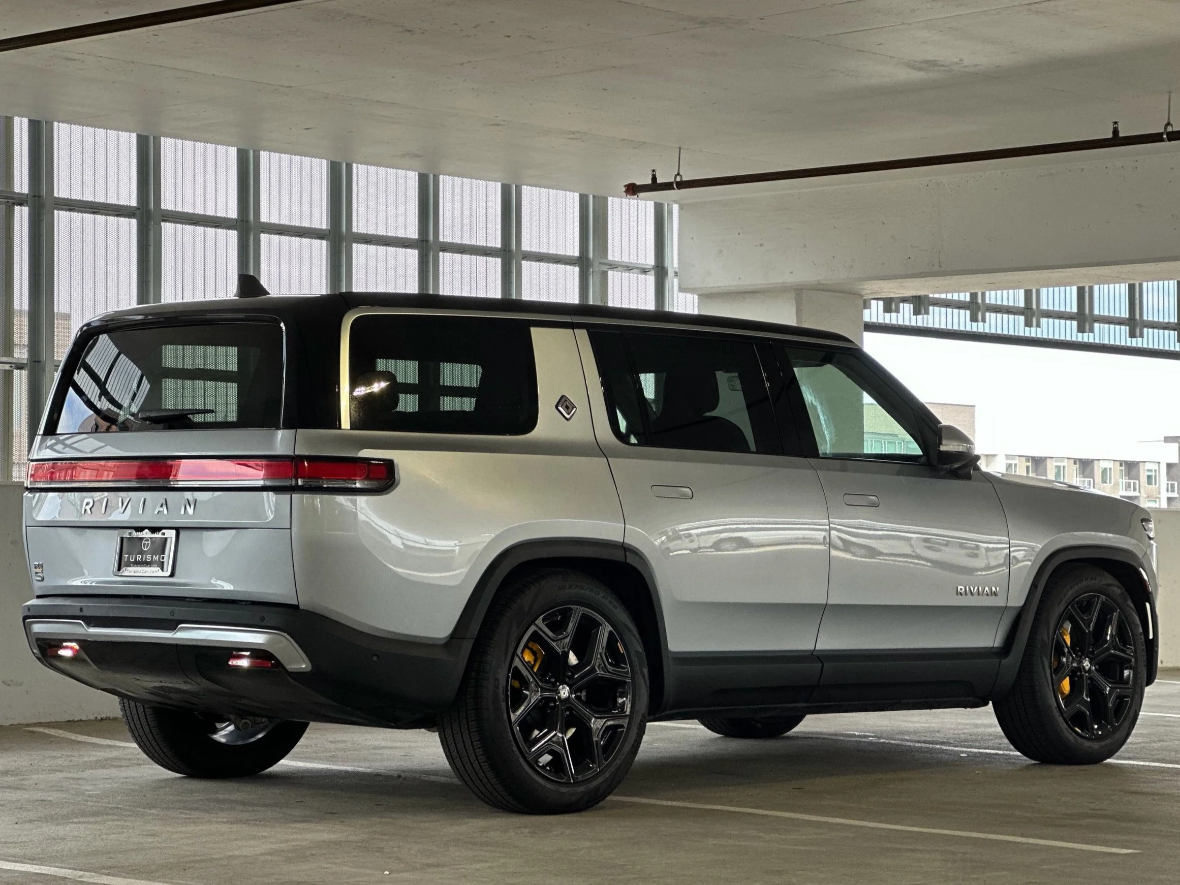 Rivian RS1 Adventure