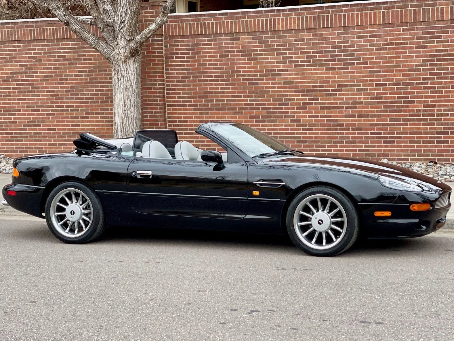 Aston Martin DB7 Neiman Marcus Edition