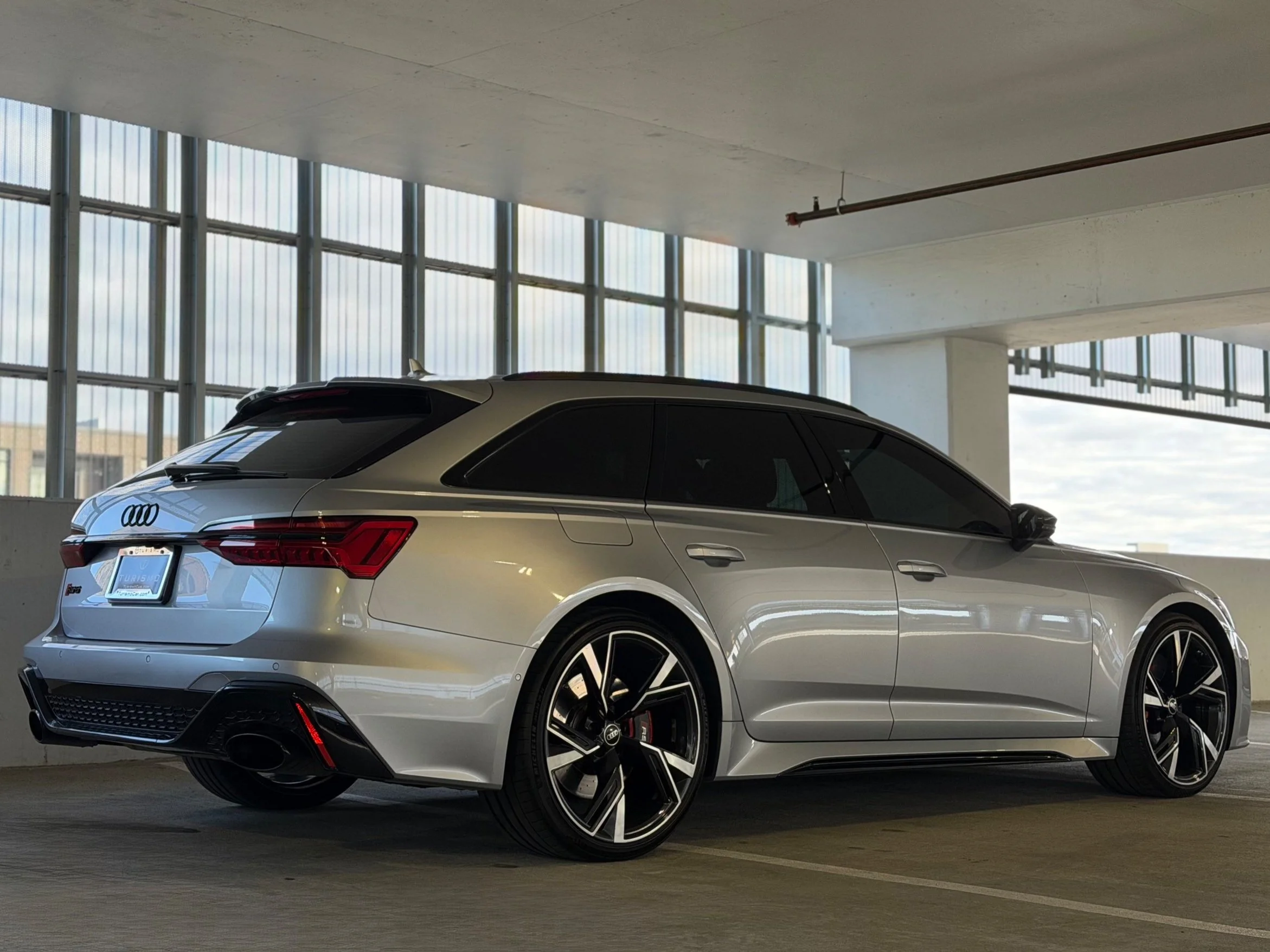 Audi RS 6 Avant Wagon