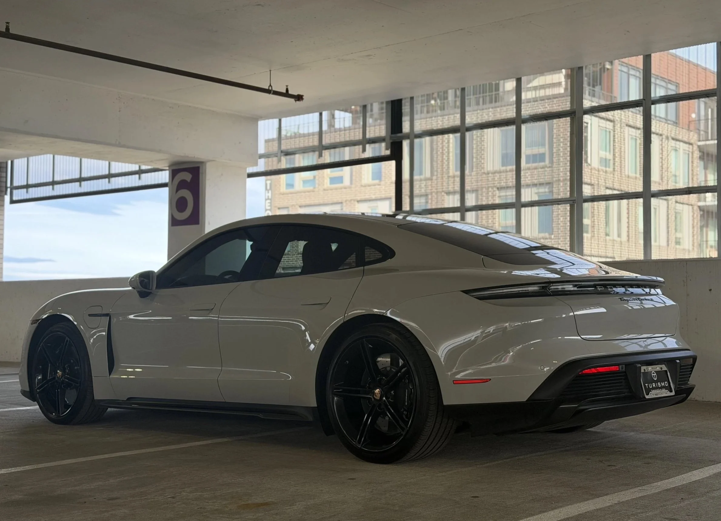 Porsche Taycan Turbo S