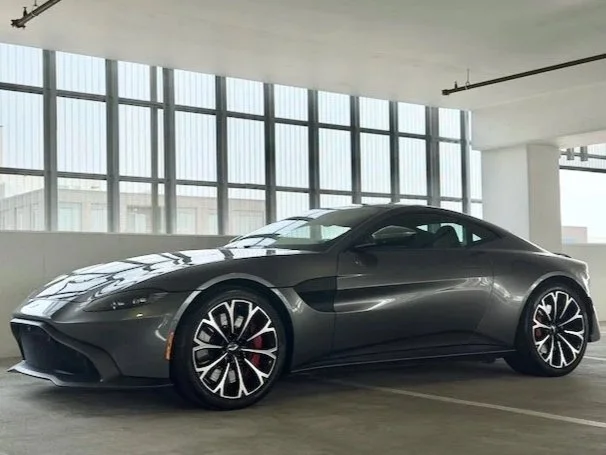 2019 Aston Martin Vantage