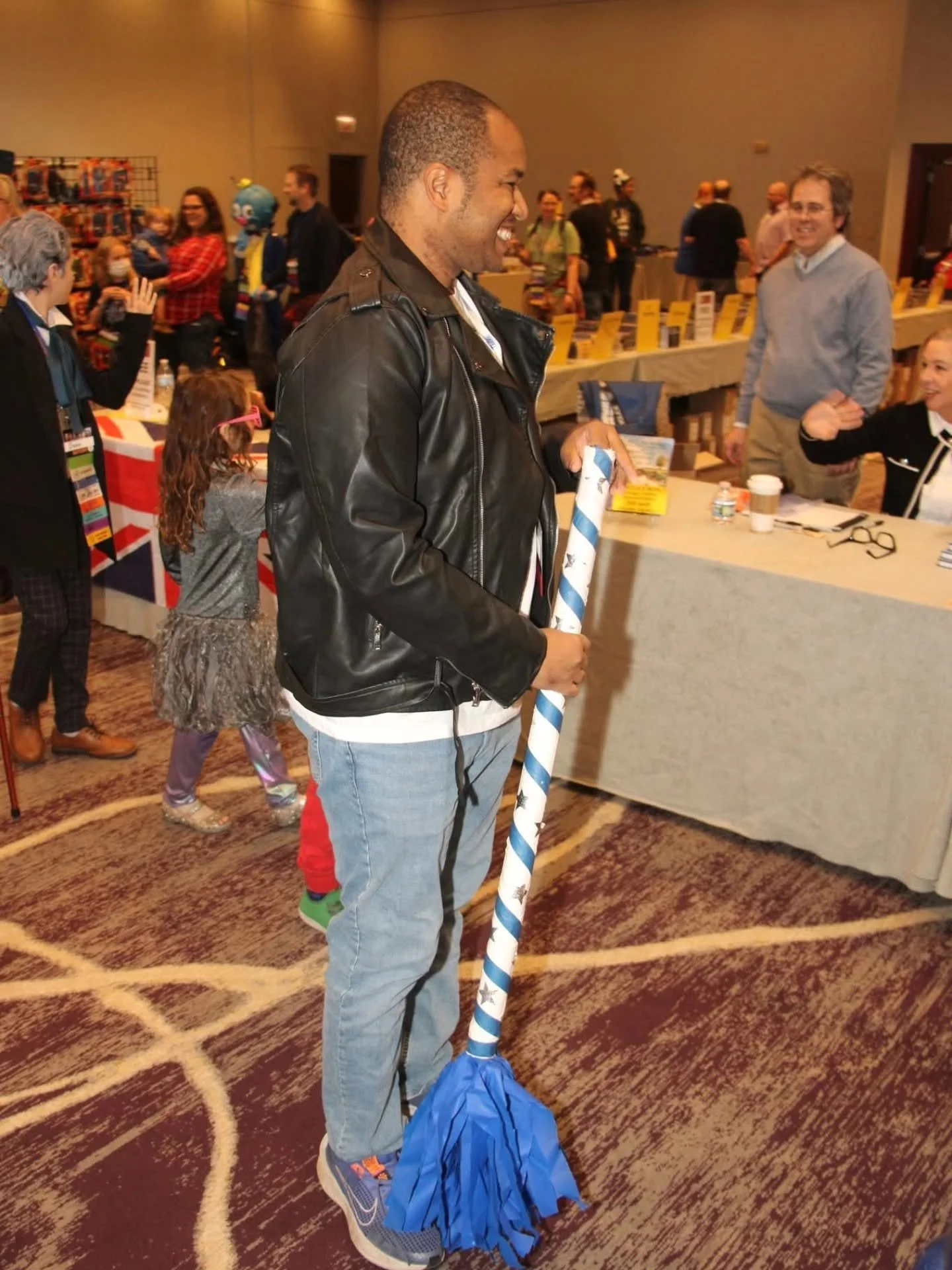 Volunteer Applications for Chicago TARDIS 2026 Close 09/15