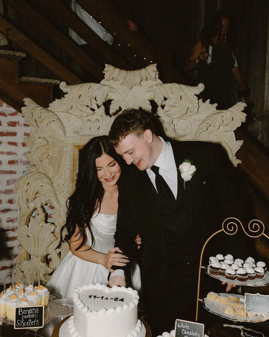 The Cranfords know how to throw a party!!! 🪩🍸❤️&zwj;🔥

#mollyrozephotography #texasengagementphotographer #austinengagement #austinengagementphotographer #dallasengagementphotographer #weddingphotographer  #austinwedding  #dallasweddingphotographe