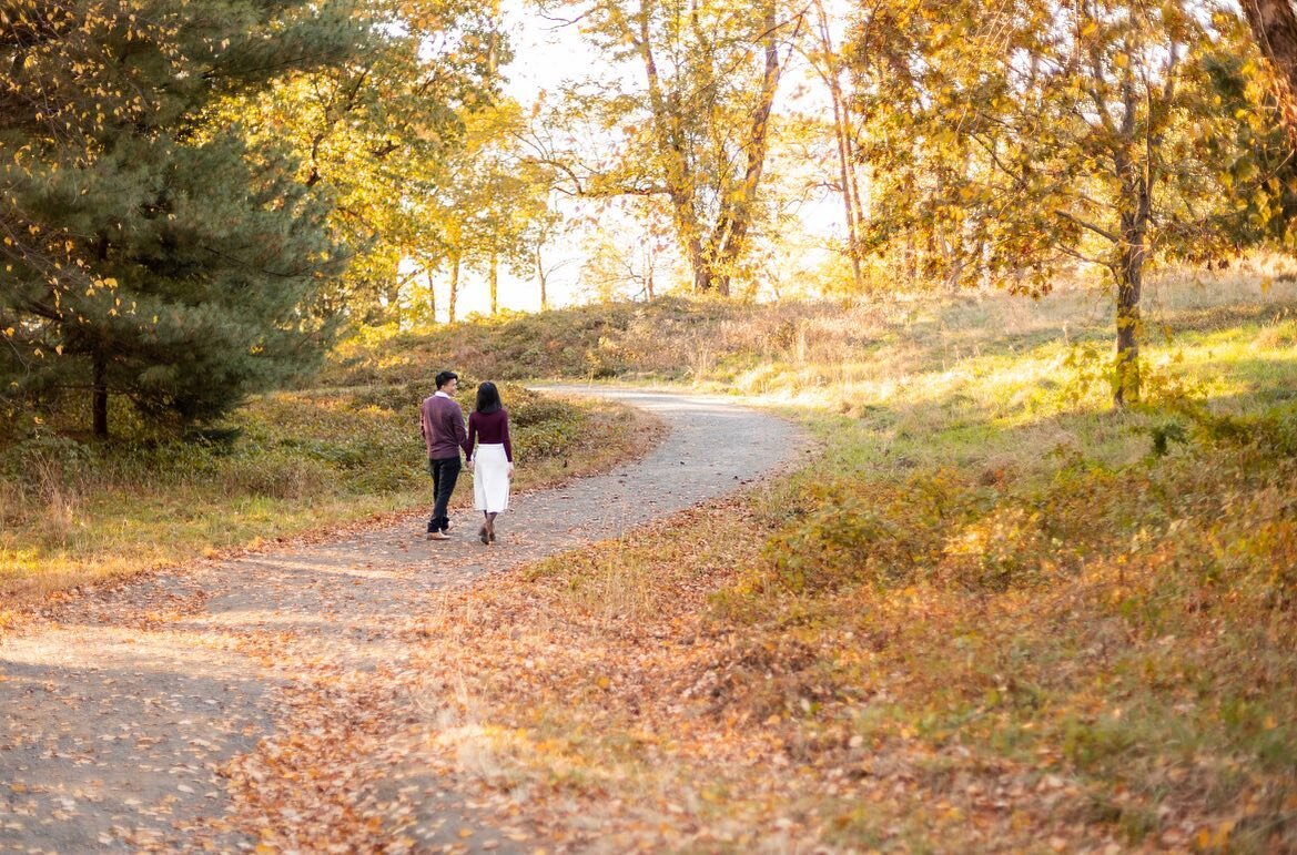 A beautiful autumn engagement session in Tarrytown, NY

#autumnaesthetic #engagementphotos #ctengagement #nyengagement