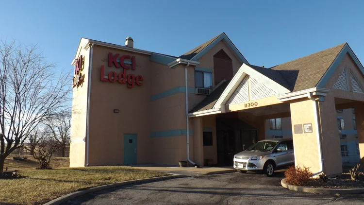  KCI Lodge MCI Airport