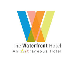 Waterfront hotel kuching.jpg