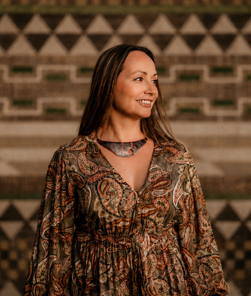 Jennifer Younger (Portrait).png
