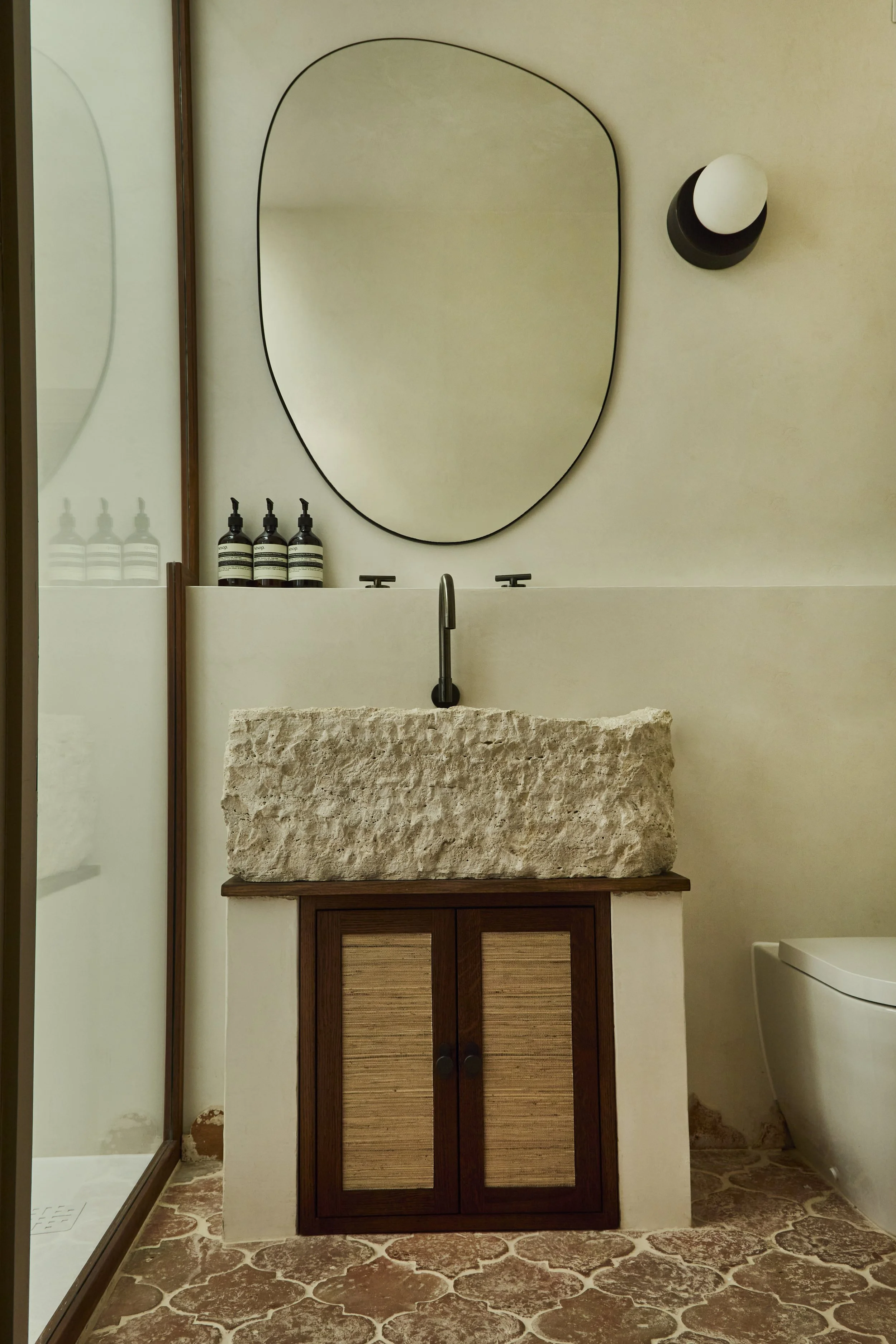 Plaster Bathroom Interiors 