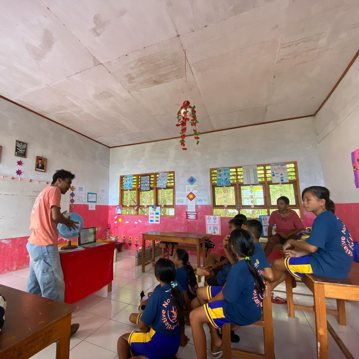 Lesson 9✨

#education #environmentaleducation #oceanambassadors #northsulawesi #schoolonthebeach2024