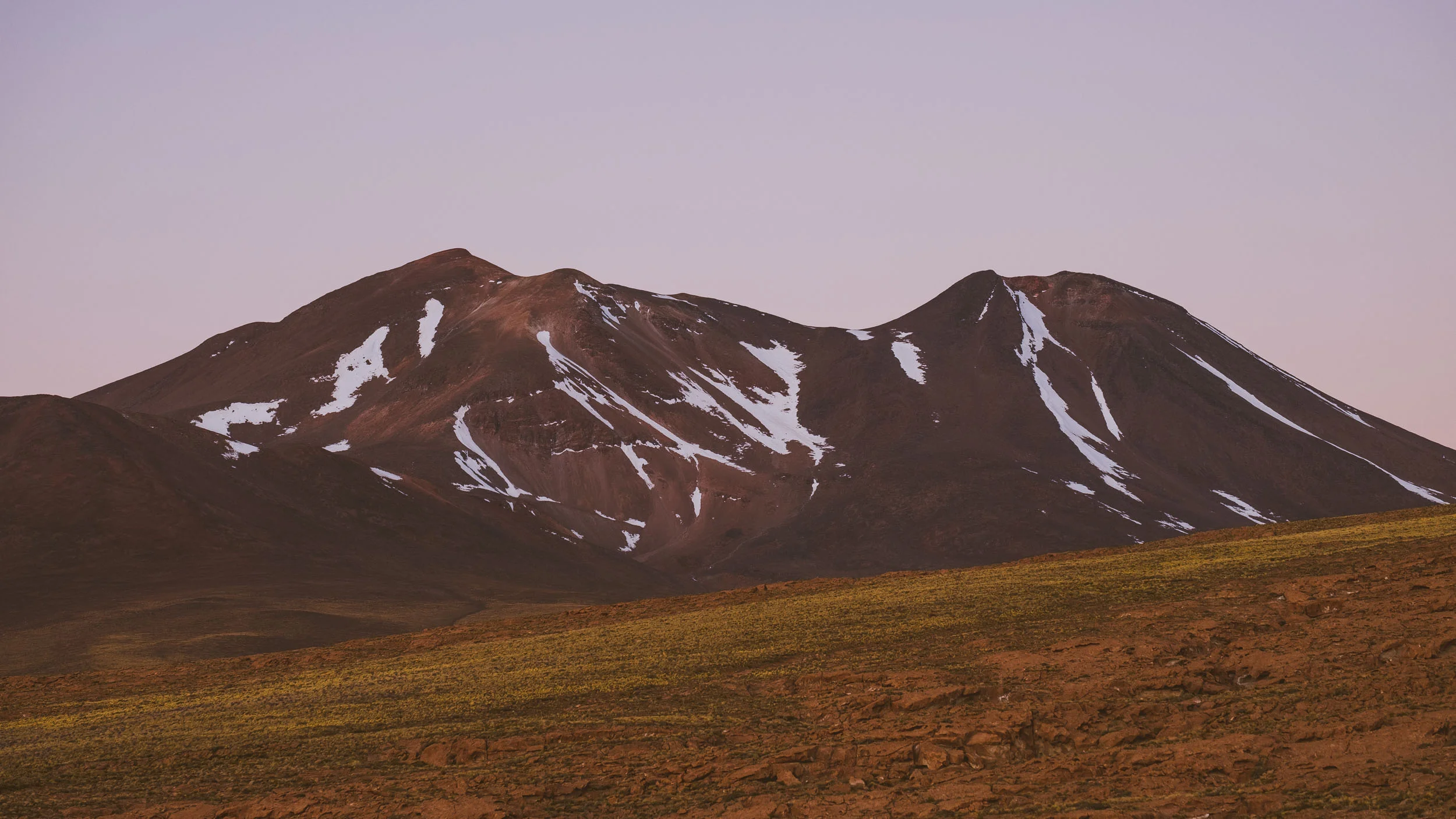 A month in Chile during December 2017, visiting places such us Valparaiso, Santiago, Atacama, Carretera Austral and Patagonia.