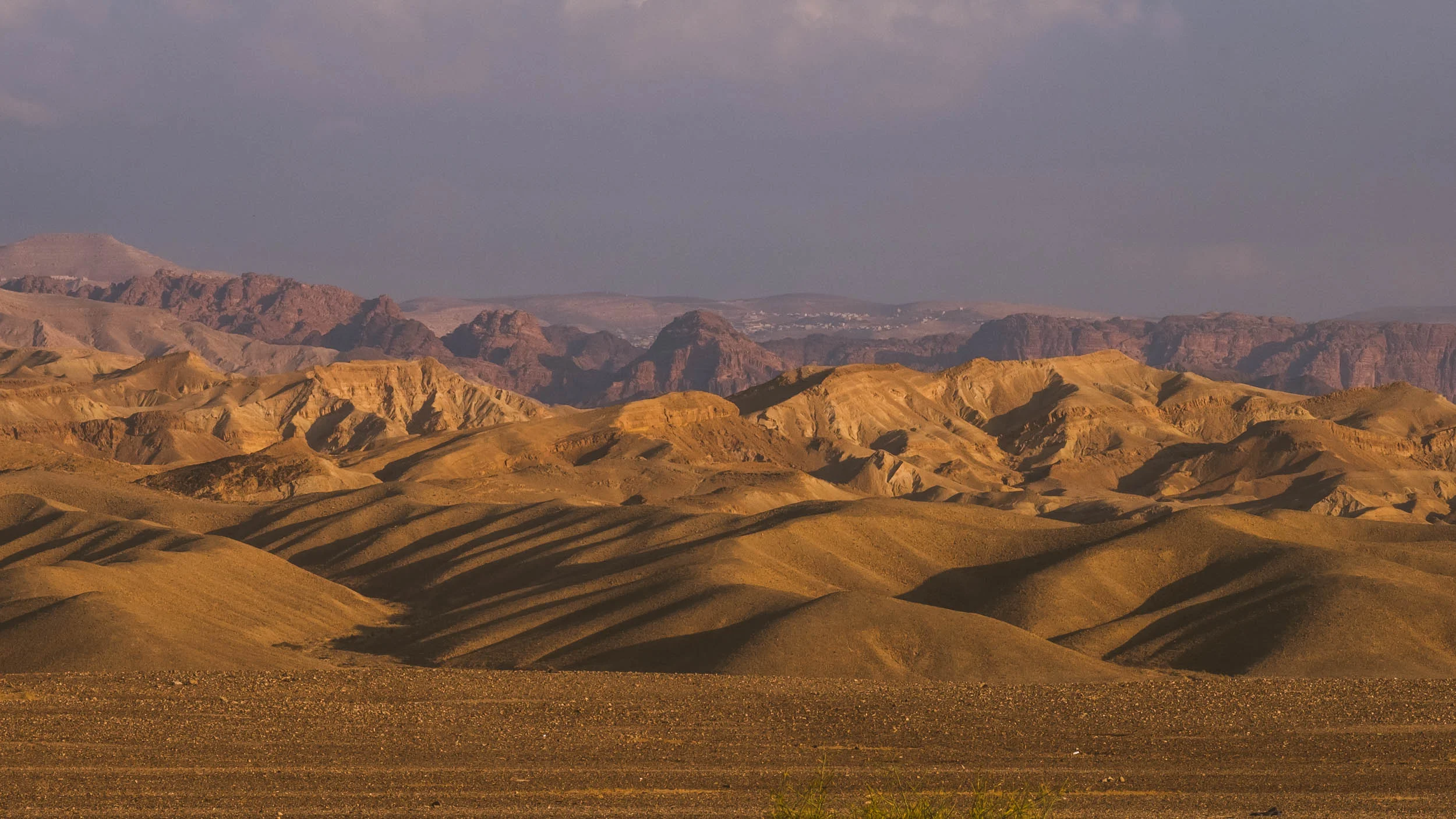 10 day road trip in Jordan, visiting places such as Jerash, Dead Sea, Red Sea, Wadi Rum desert, Petra, King's higtway, Madaba and Amman.