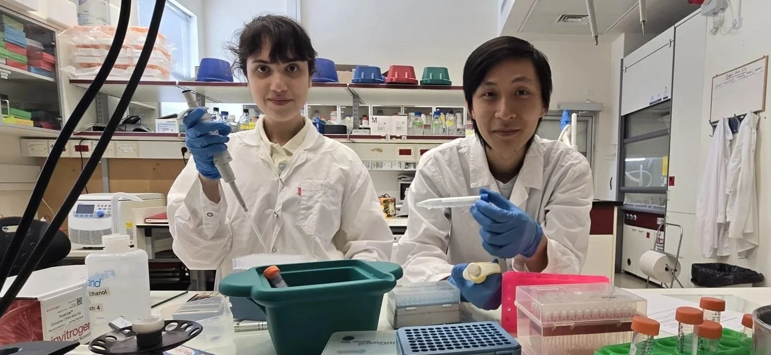 Welcome to the Lab, Elza Amirgulova and Rongjing Xie!