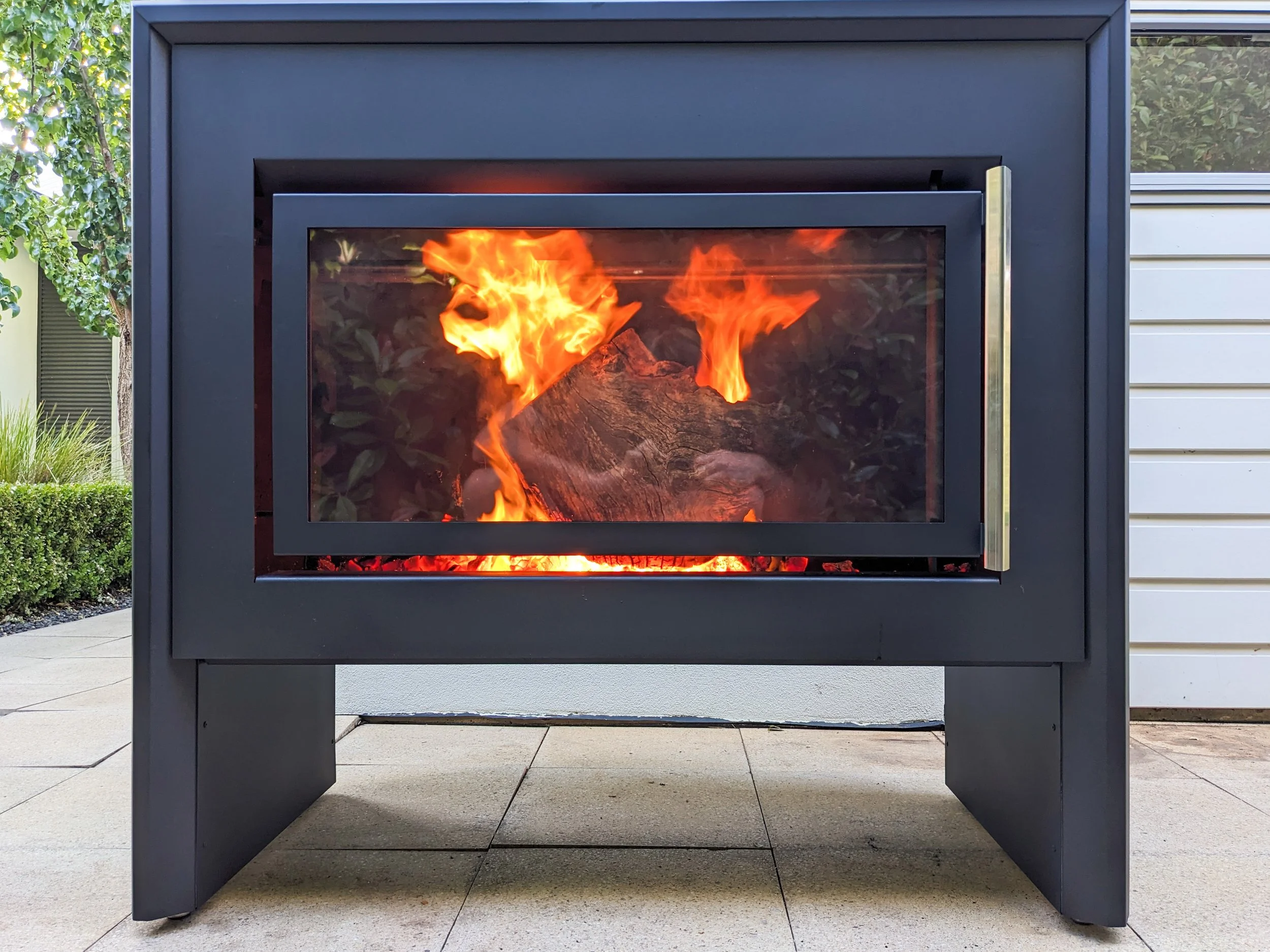 BS - Epic Entertainer - AM-13.jpg