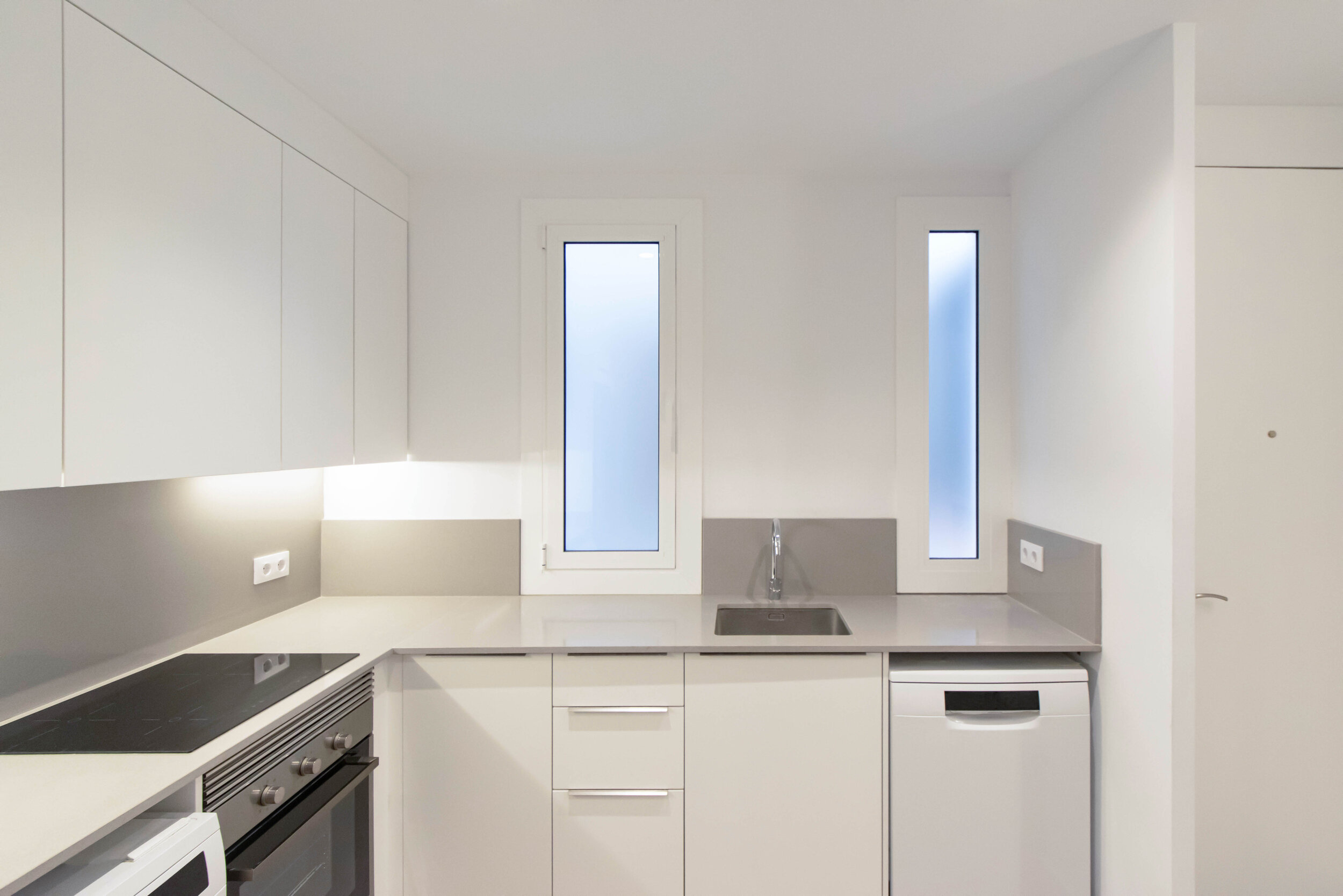 THREE ROOMS_C.jpg