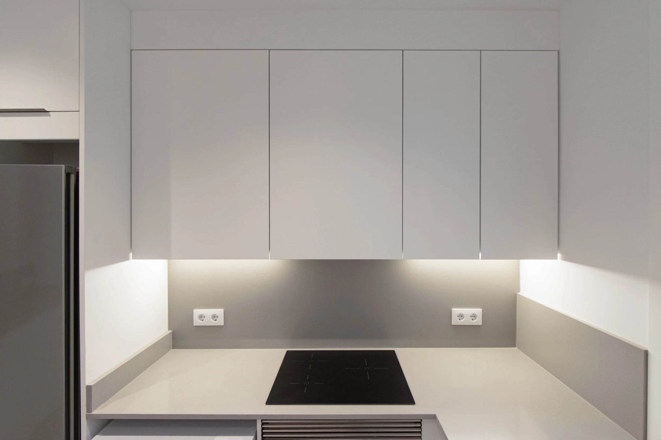 THREE ROOMS_B.jpg