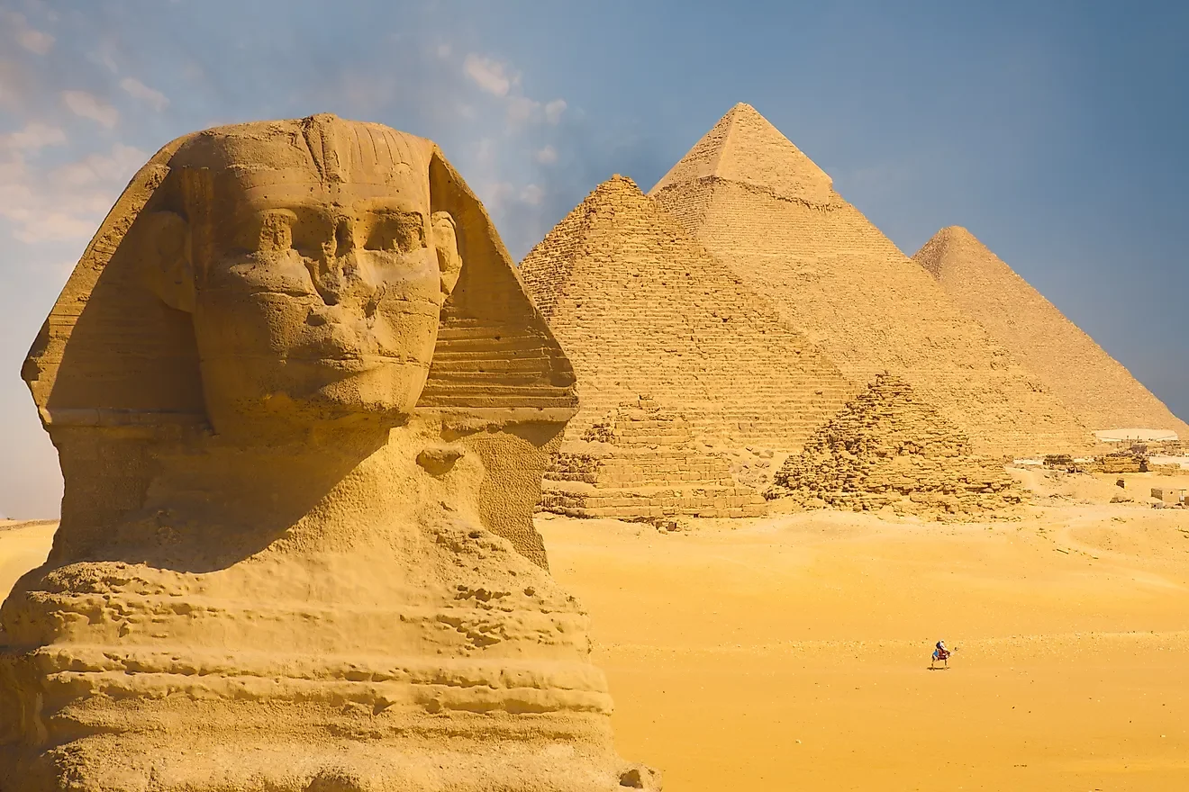 Sphynx_pyramid.webp