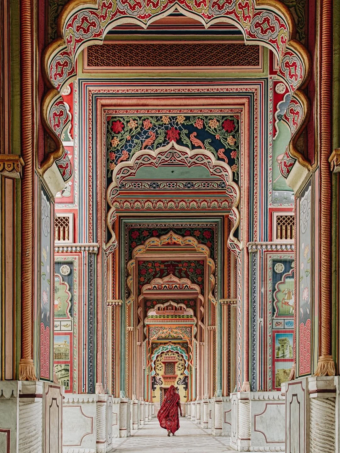 5. Giovanna Aryafara — Patrika Gate.jpg