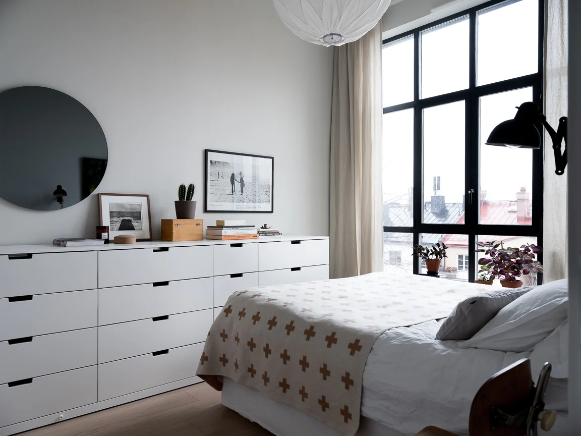 A Scandinavian Apartment With Floor To Ceiling Windows The Nordroom