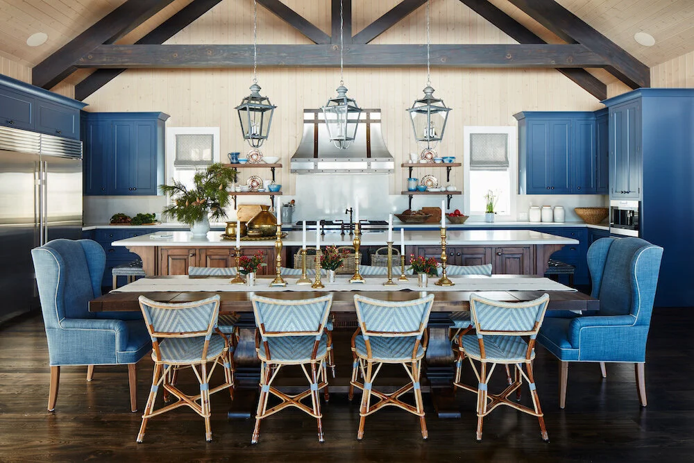 Holiday Decorations in a Warm Canadian Home — THE NORDROOM