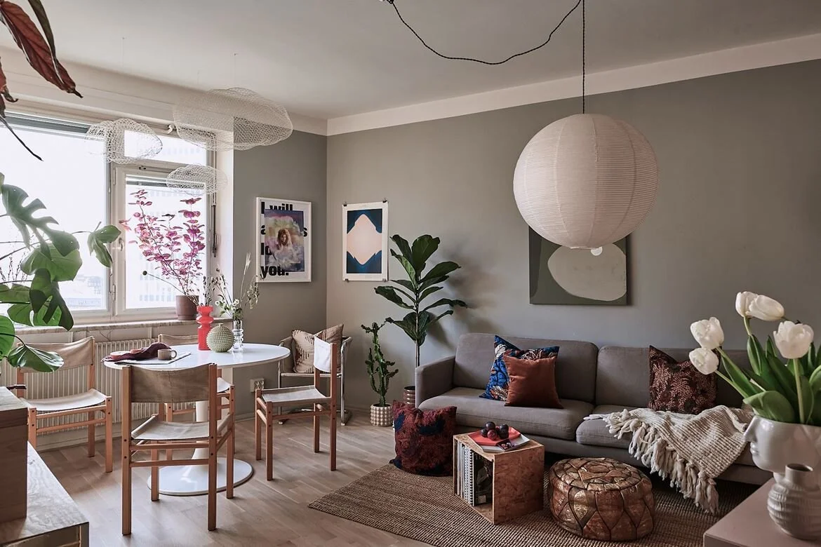 A Scandinavian Studio Apartment with a Colorful Bed Nook — THE NORDROOM