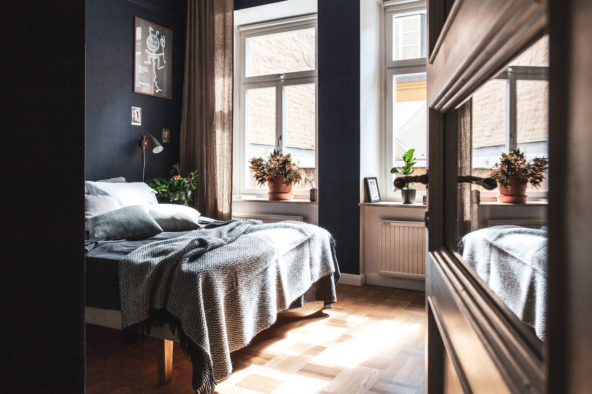 A Warm Scandinavian Apartment With A Moody Bedroom The Nordroom