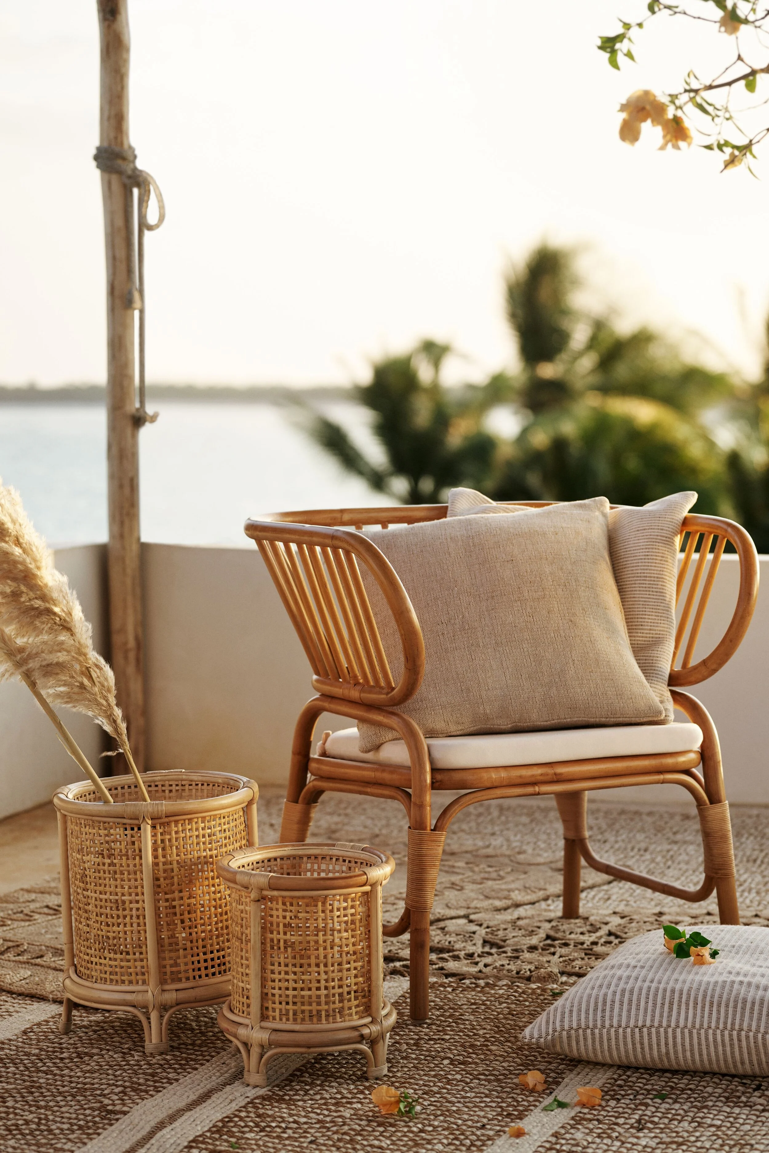 A Beautiful Neutral Bohemian Patio By H M Home The Nordroom