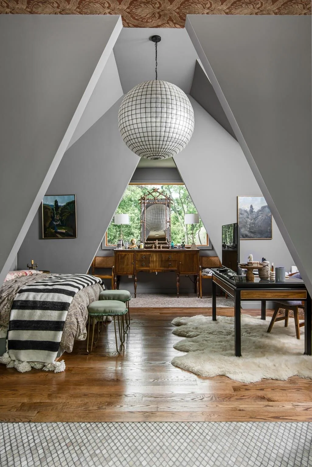 Louisa Pierce's Vintage Eclectic Nashville Home is For ...