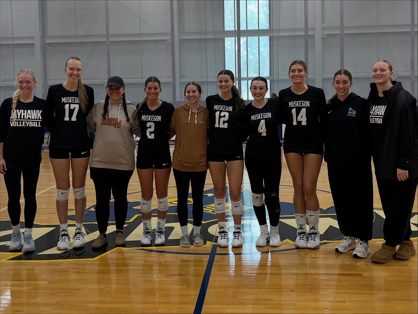 ISO Alum &amp; their coach, Lacy 🫶

Love watching our players succeed at the next level!