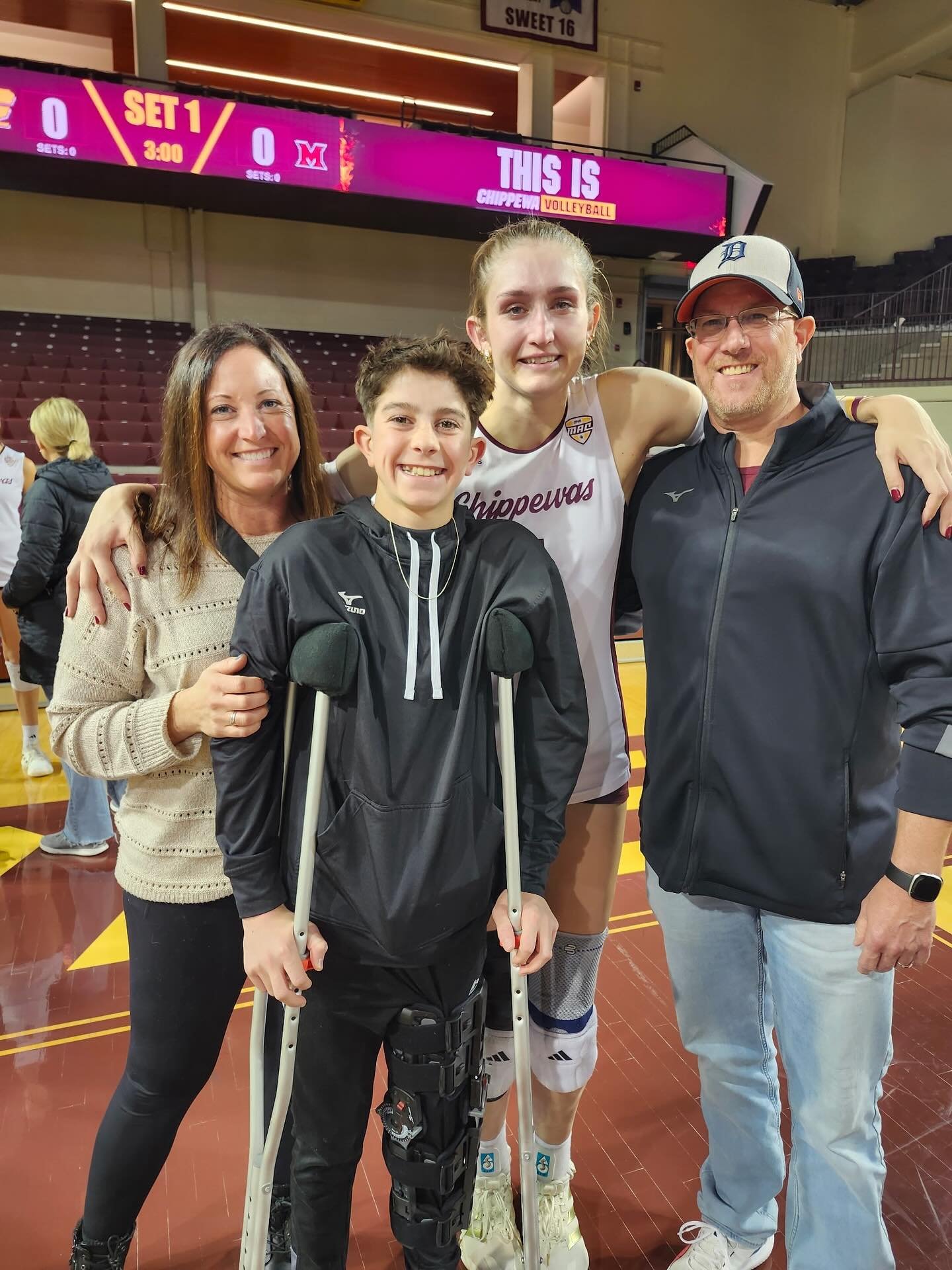 Former ISO player, Abby Olin celebrated her senior night this past weekend! 

Her high school coach &amp; ISO coach, Shane Balcom and family went to support her during her final home match. 

We&rsquo;re so proud of you, finish your season strong! 💪